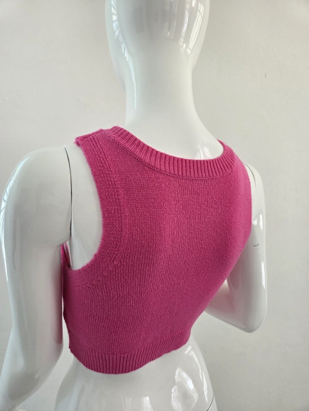 Hot Pink Knit Sleeveless Crop Top Vest Size Small - Picture 8 of 14